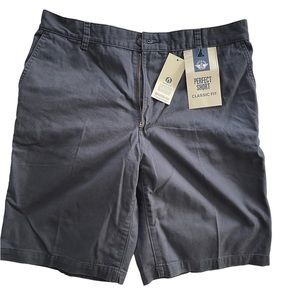 NWT Men’s Grey Docker Shorts